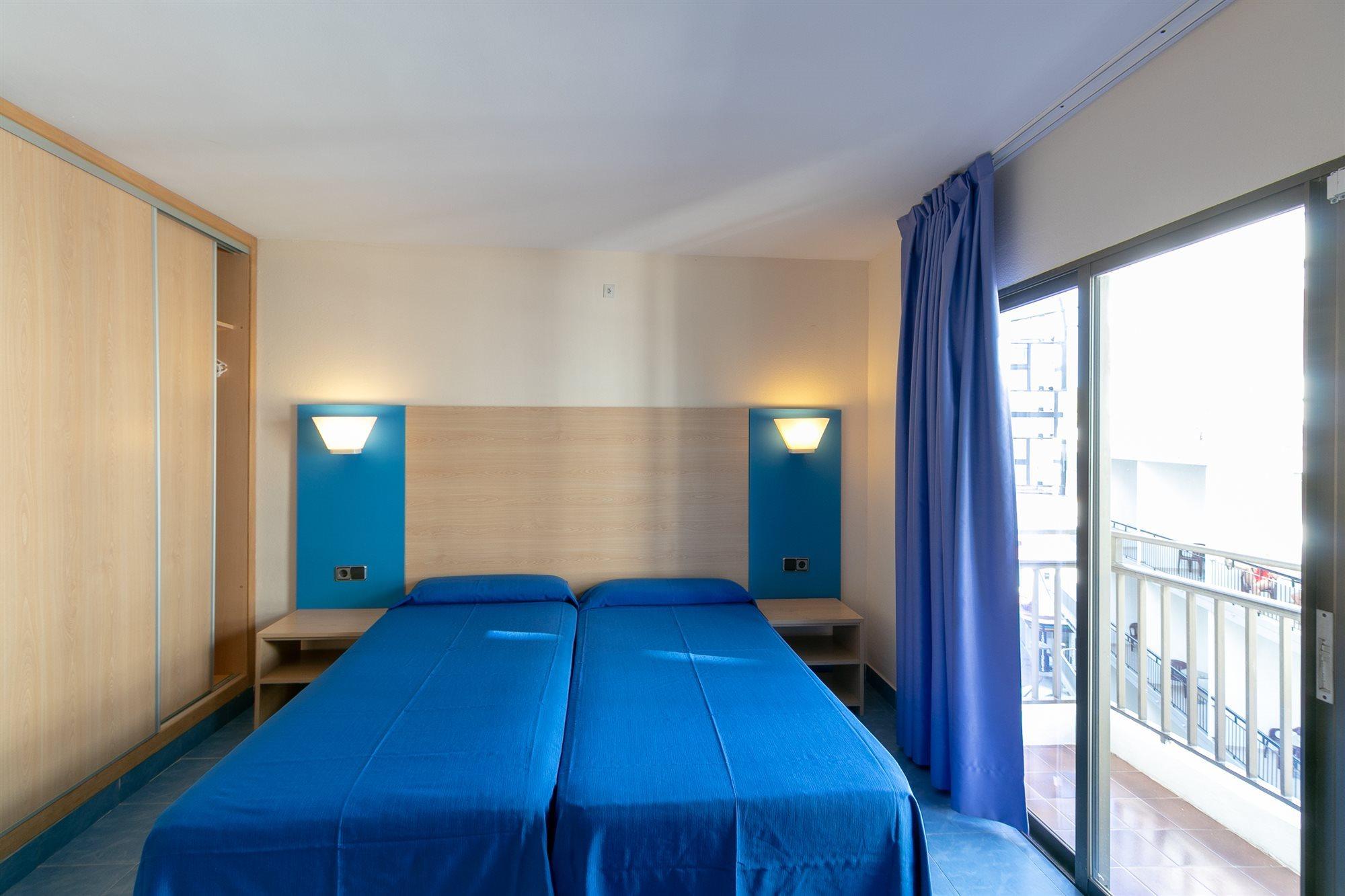 Sant Antoni de Portmany The Blue Apartments - Adults Only מראה חיצוני תמונה