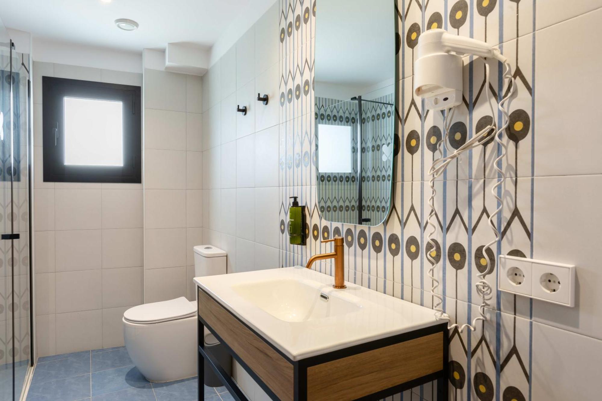 Sant Antoni de Portmany The Blue Apartments - Adults Only מראה חיצוני תמונה